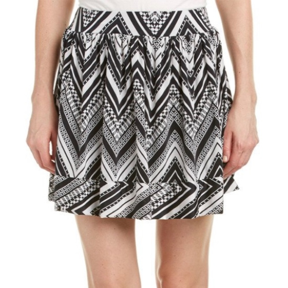 T-Bags Los Angeles printed lined pull on mini skirt
